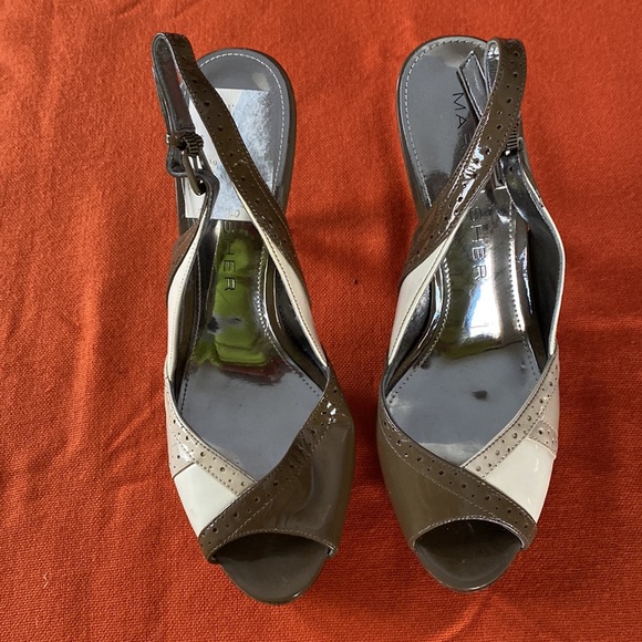 Marc Fisher patent leather 4” platform heels - Picture 3 of 6